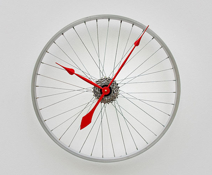 bike_wheel_clock